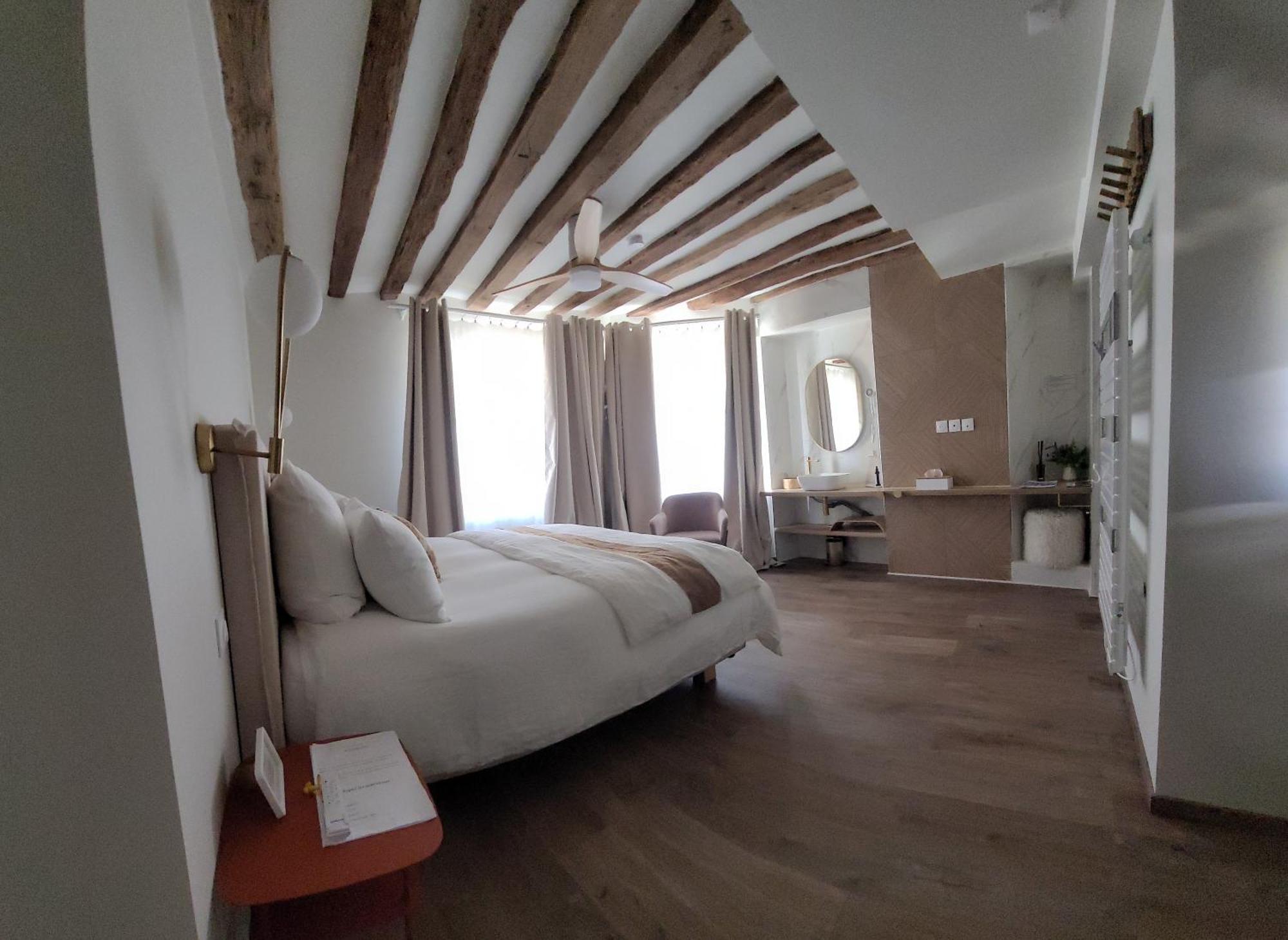 Tresors De Sens Bed & Breakfast エクステリア 写真