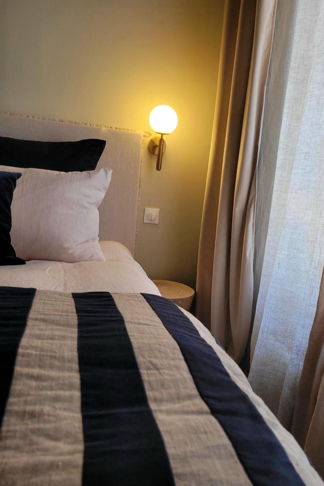 Tresors De Sens Bed & Breakfast エクステリア 写真