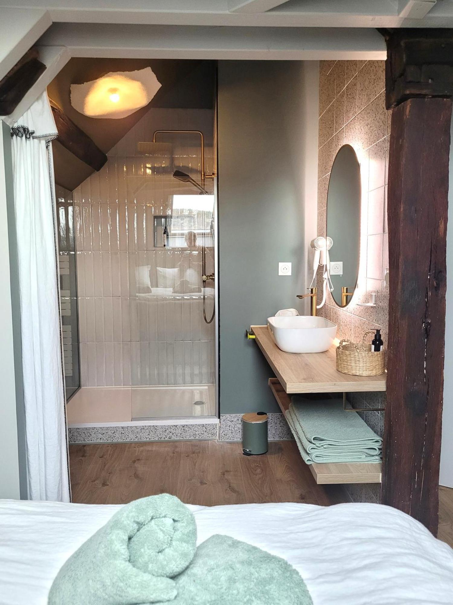 Tresors De Sens Bed & Breakfast エクステリア 写真